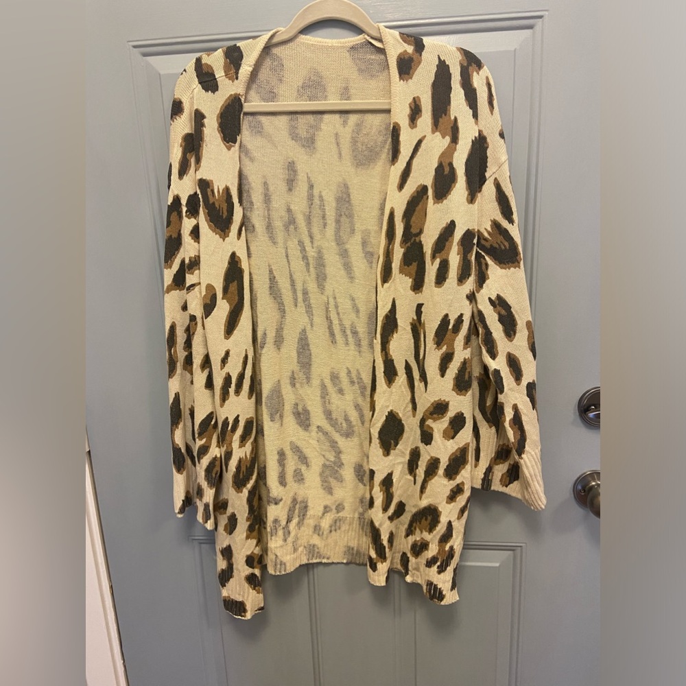 Cute Leopard Print - never worn - size S/M